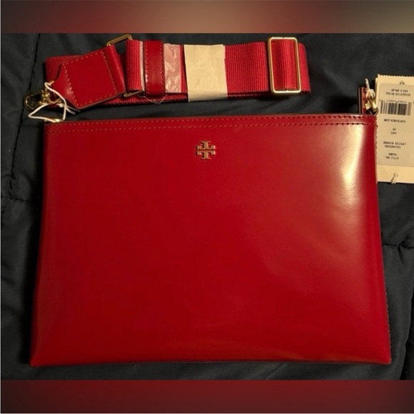Tory Burch NWT Blake Patent Leather Swingpack Crossbody 156480 In Lipstick Red - Picture 7 of 10